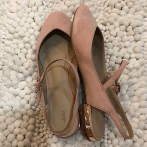 ZARA 🎀 pink suede flats 🎀
